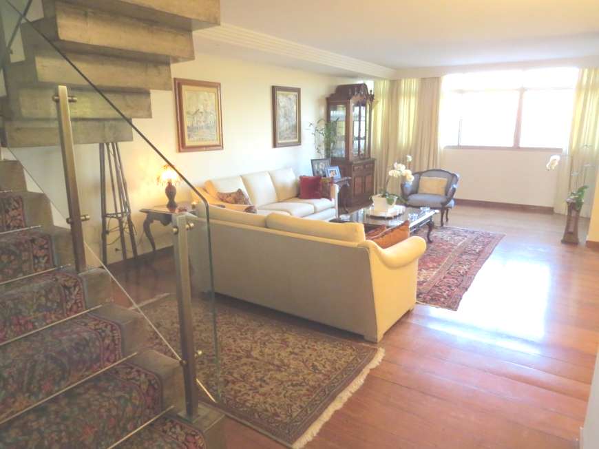 Pinheiros – Cód. 89282