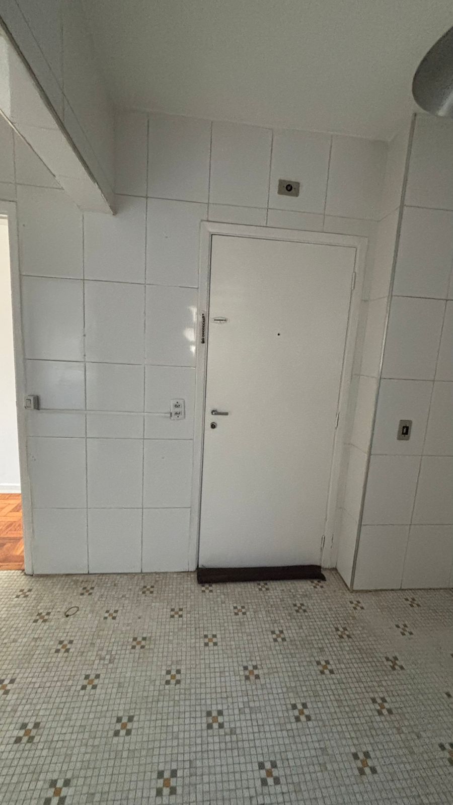 Pinheiros – Cód. 229