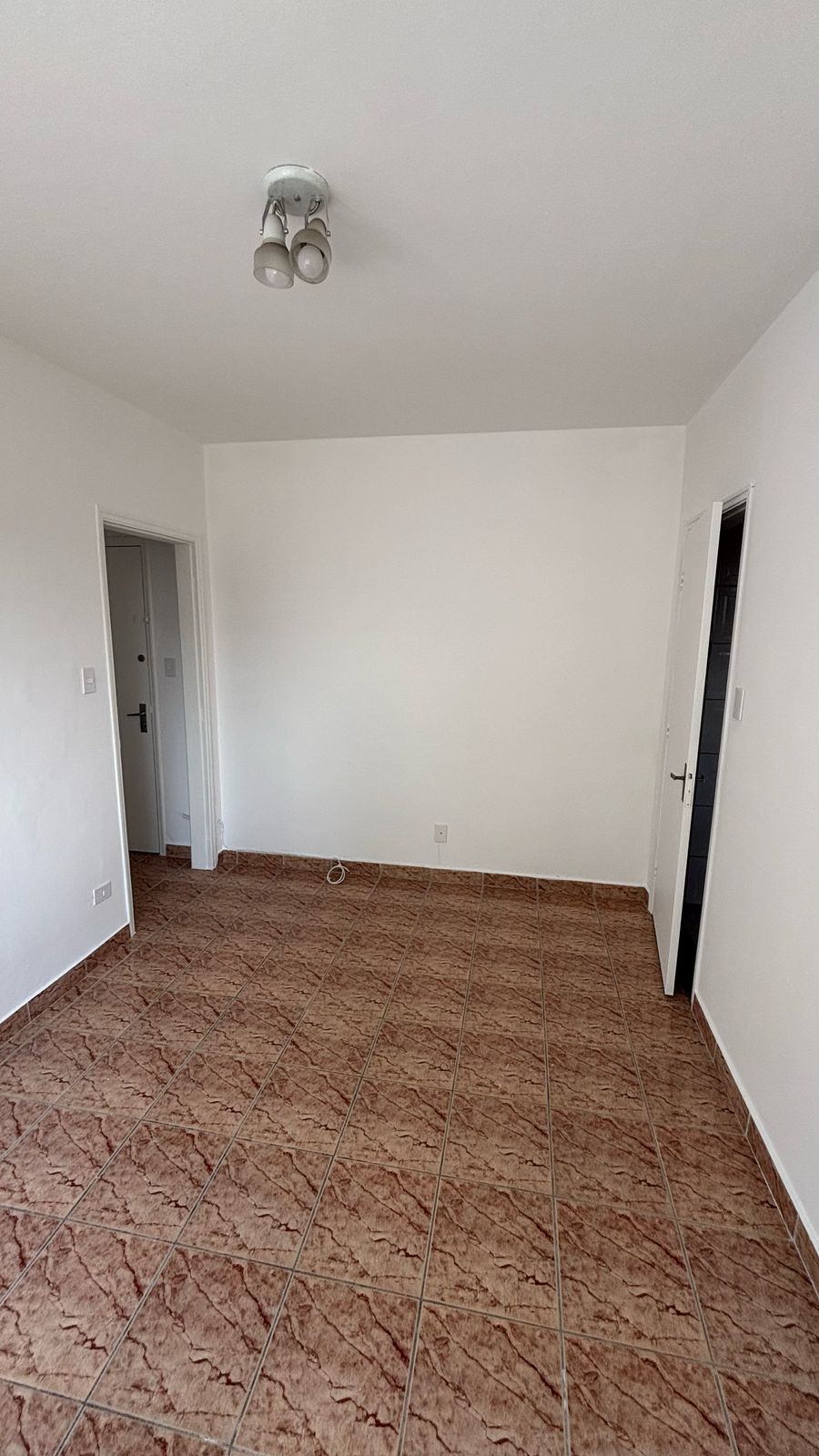 Pinheiros – Cód. 83980