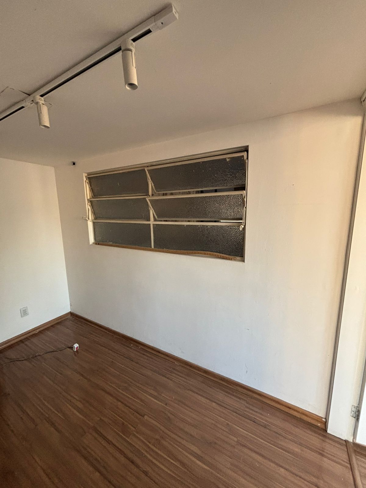 Pinheiros – Cód. 49216