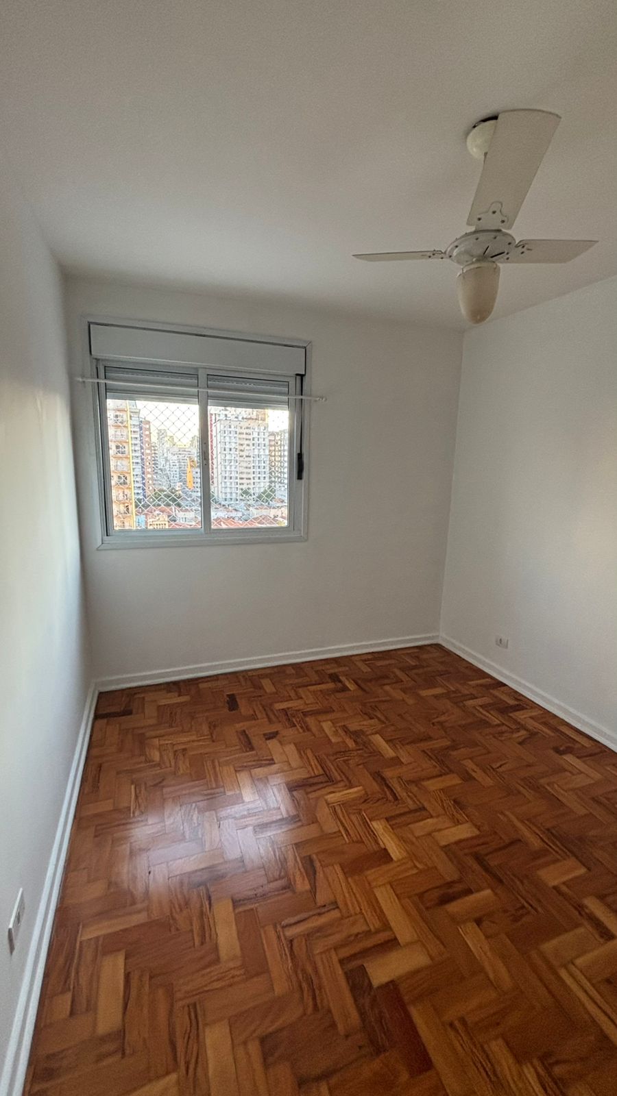 Pinheiros – Cód. 229