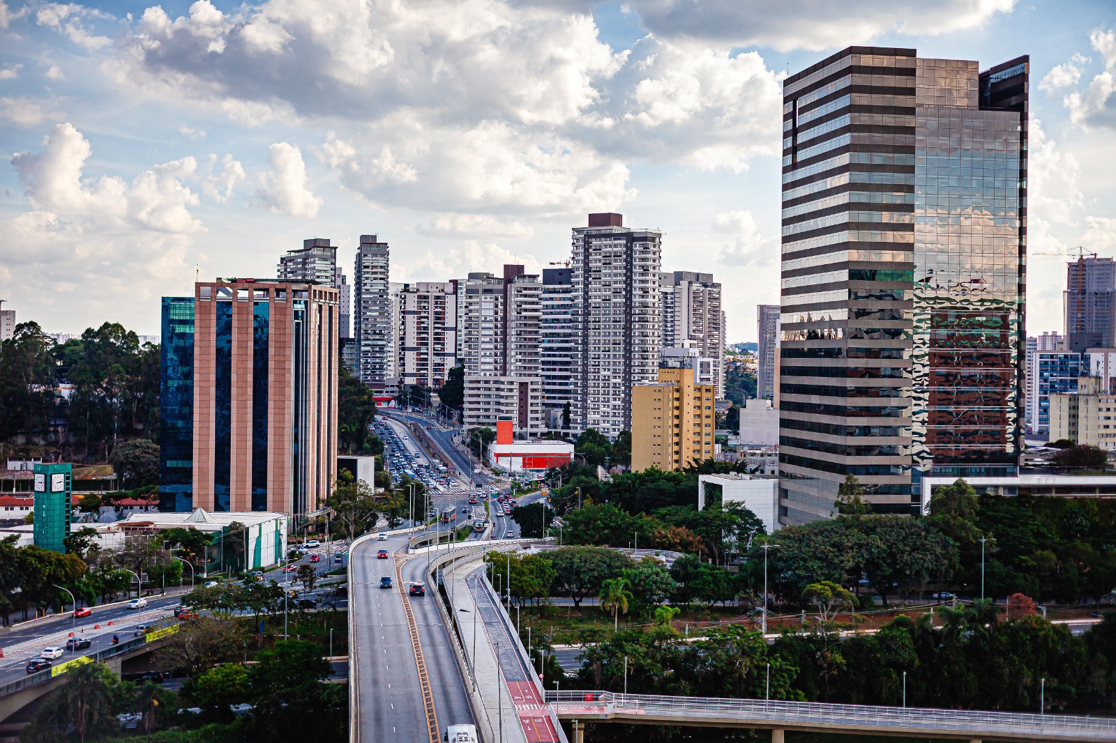 Pinheiros – Cód. 112940