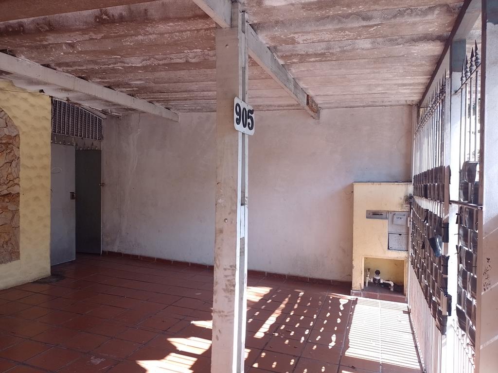 RUA EDVARD CARMILO – Nº 905