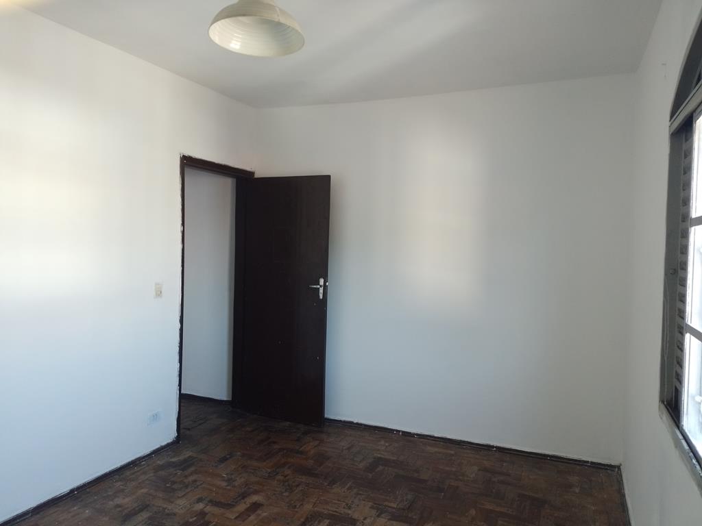 RUA EDVARD CARMILO – Nº 905