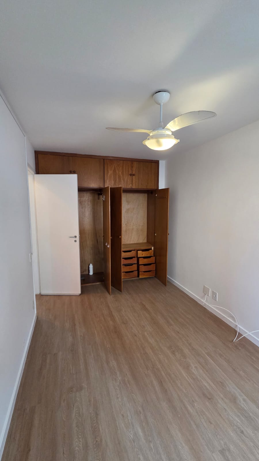 Rua  Arthur de Azevedo – 1525 – APTO. 22