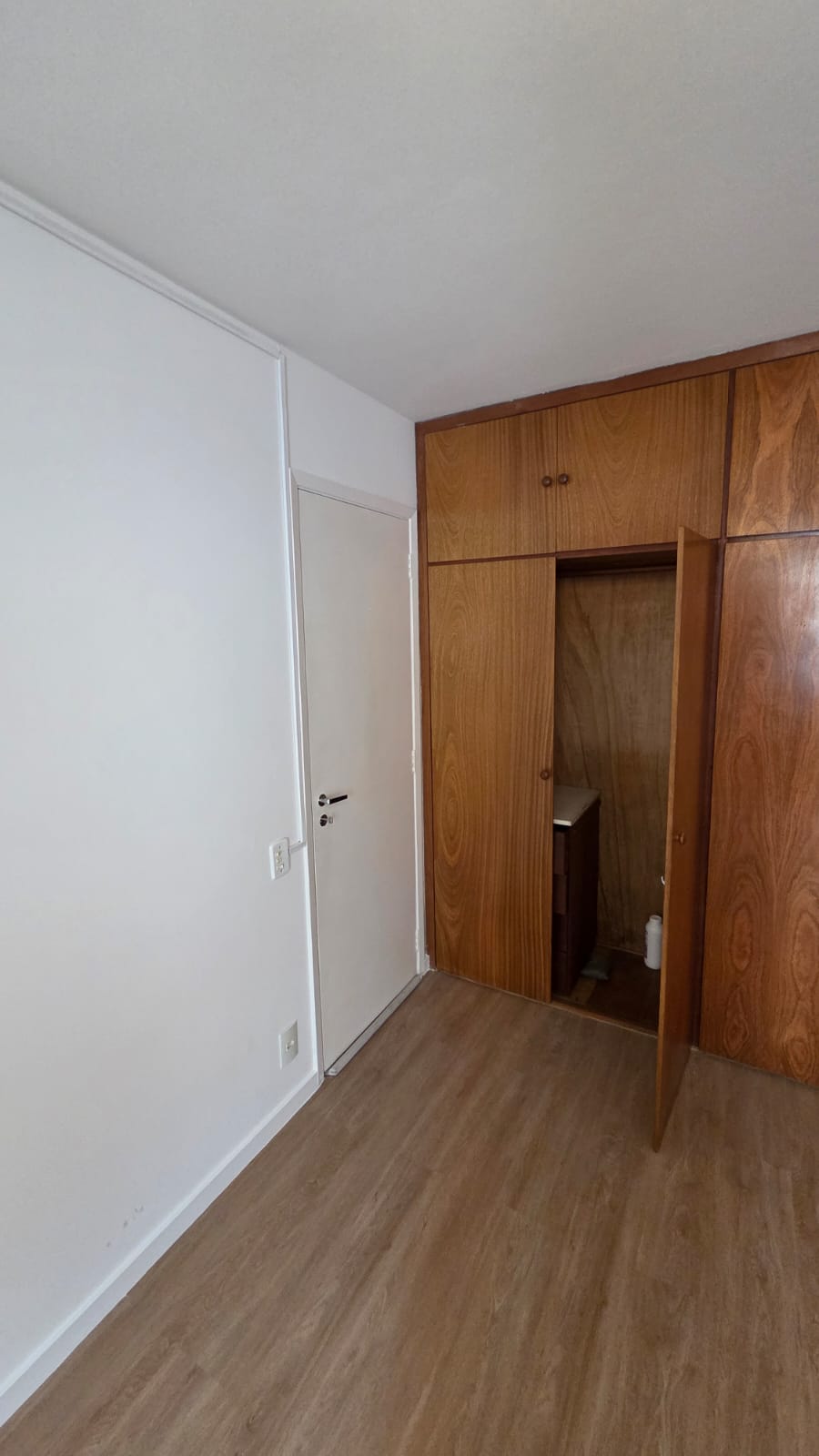 Rua  Arthur de Azevedo – 1525 – APTO. 22