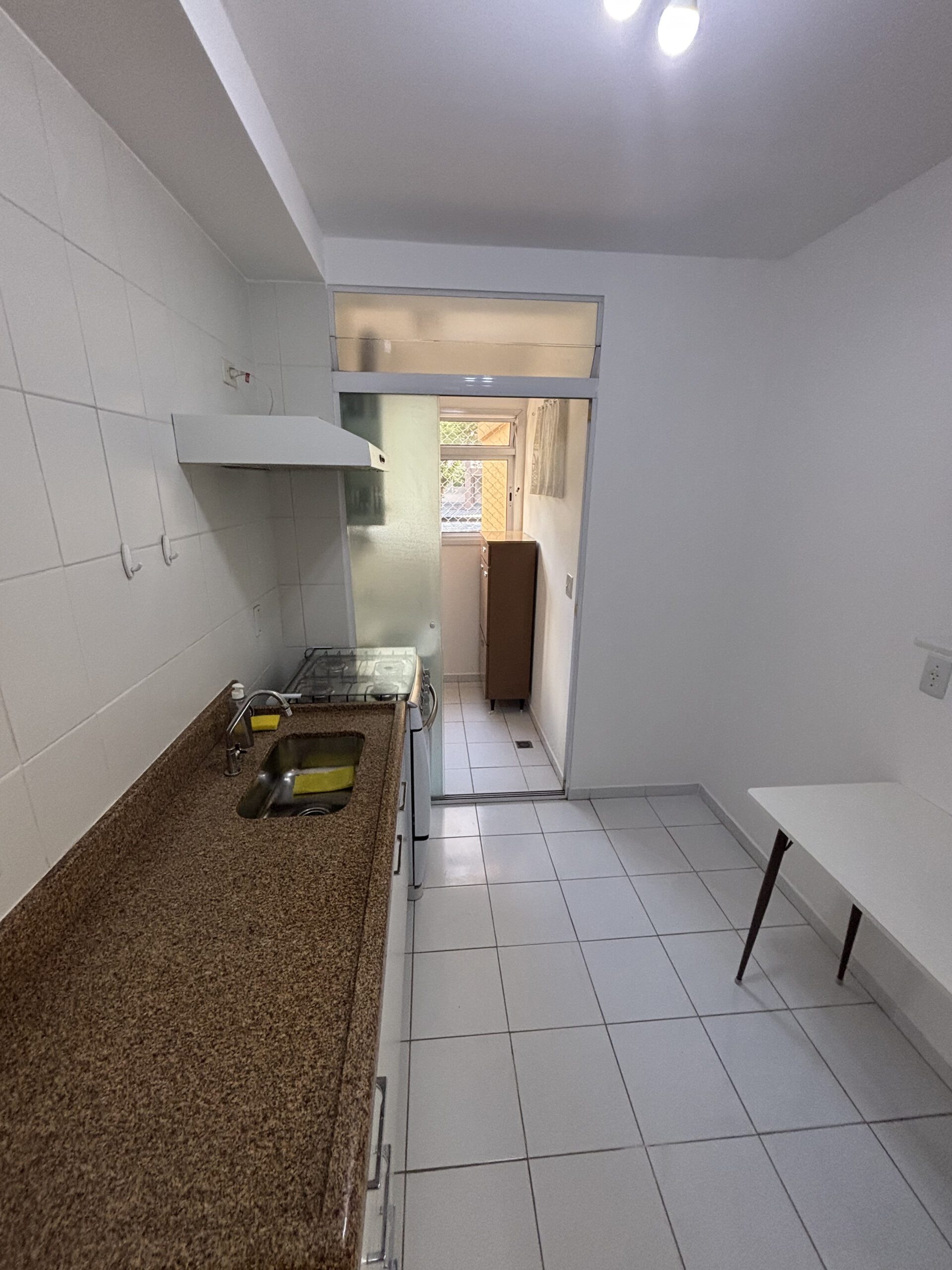 RUA NILZA MEDEIROS MARTINS – 355 – APTO. 11