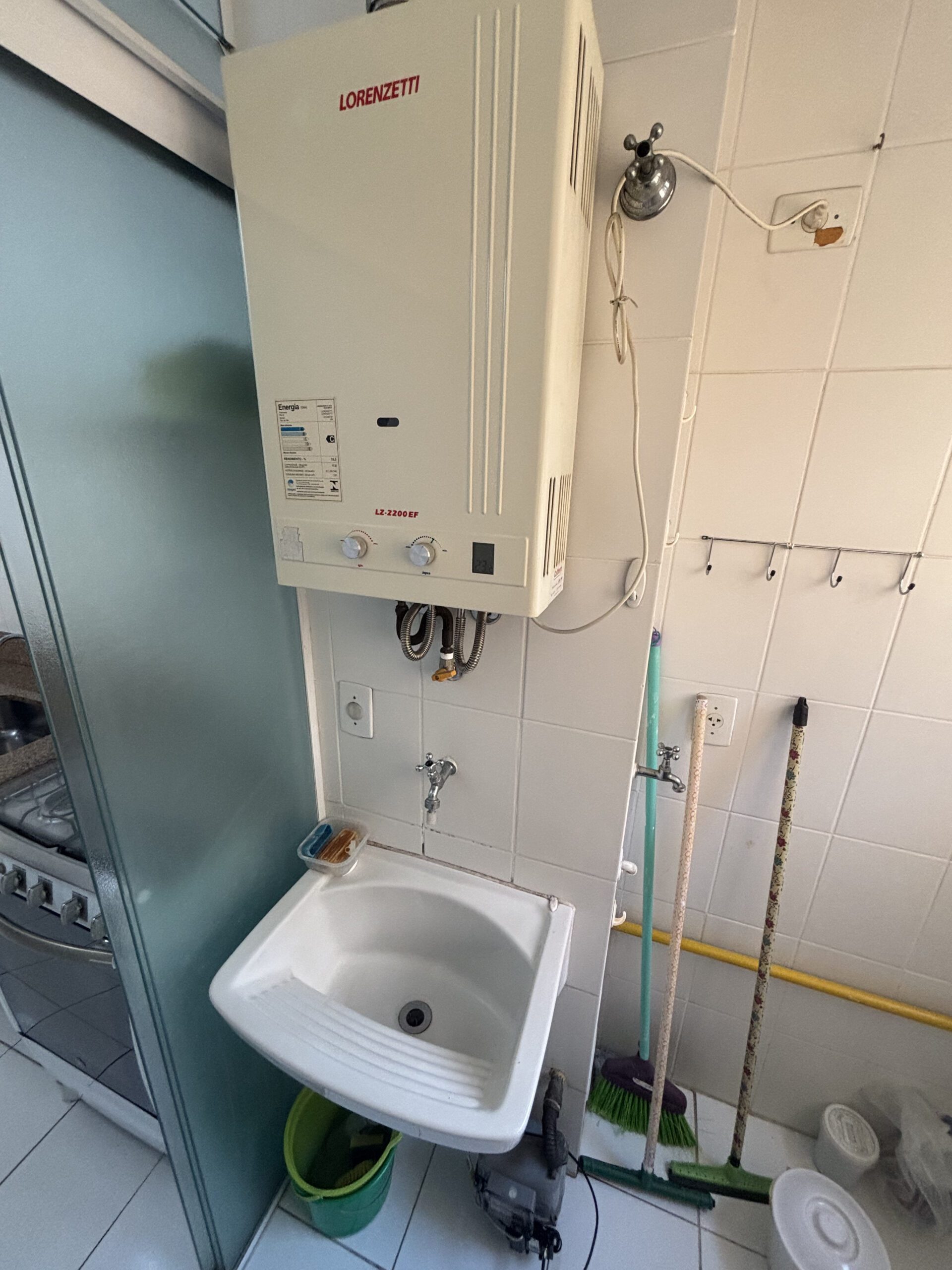 RUA NILZA MEDEIROS MARTINS – 355 – APTO. 11