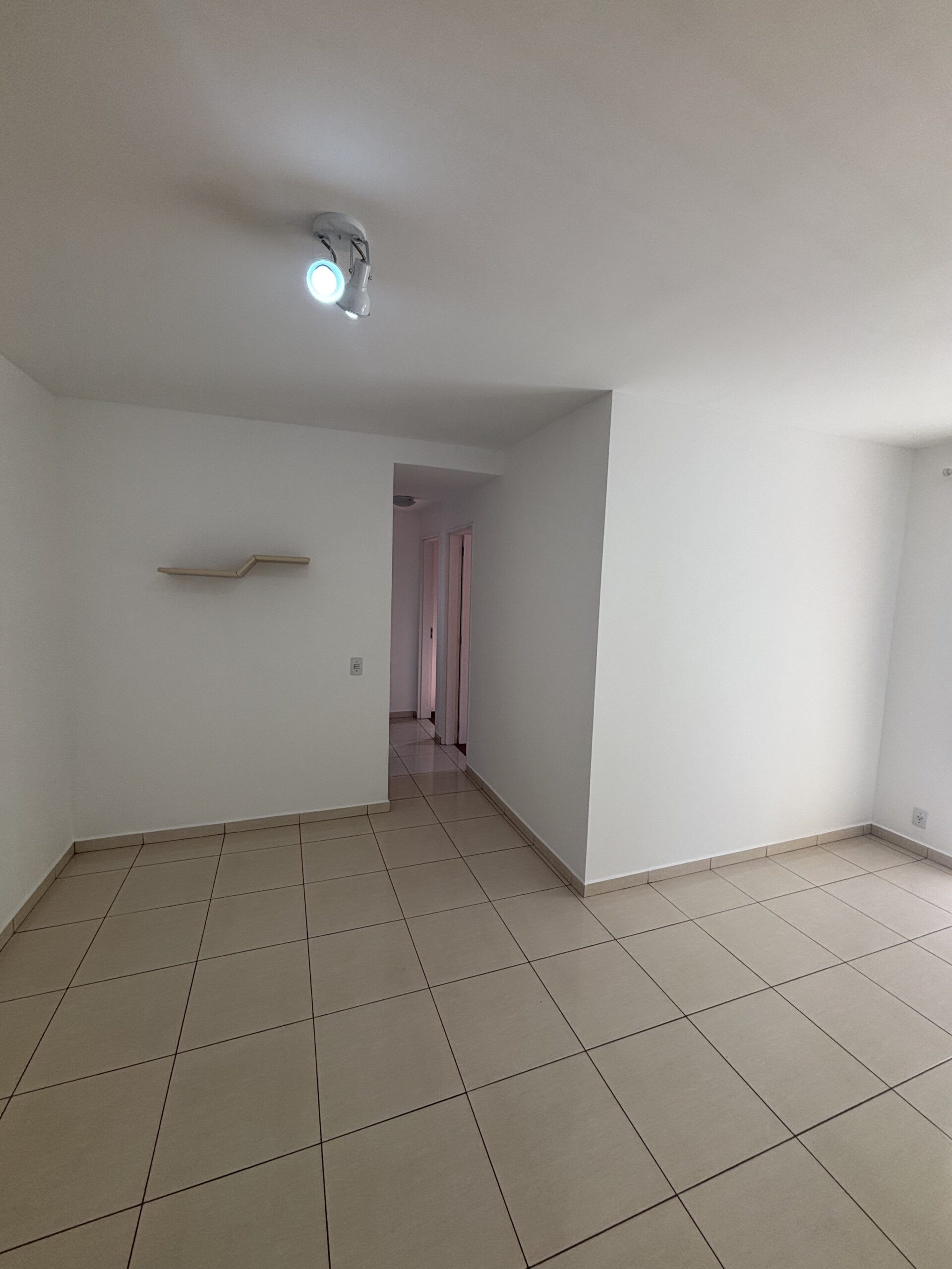 RUA NILZA MEDEIROS MARTINS – 355 – APTO. 11