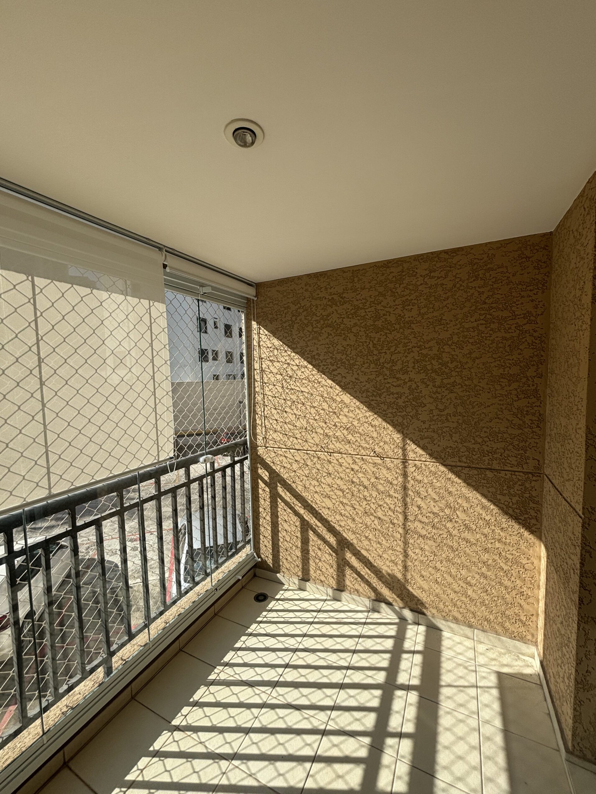 RUA NILZA MEDEIROS MARTINS – 355 – APTO. 11