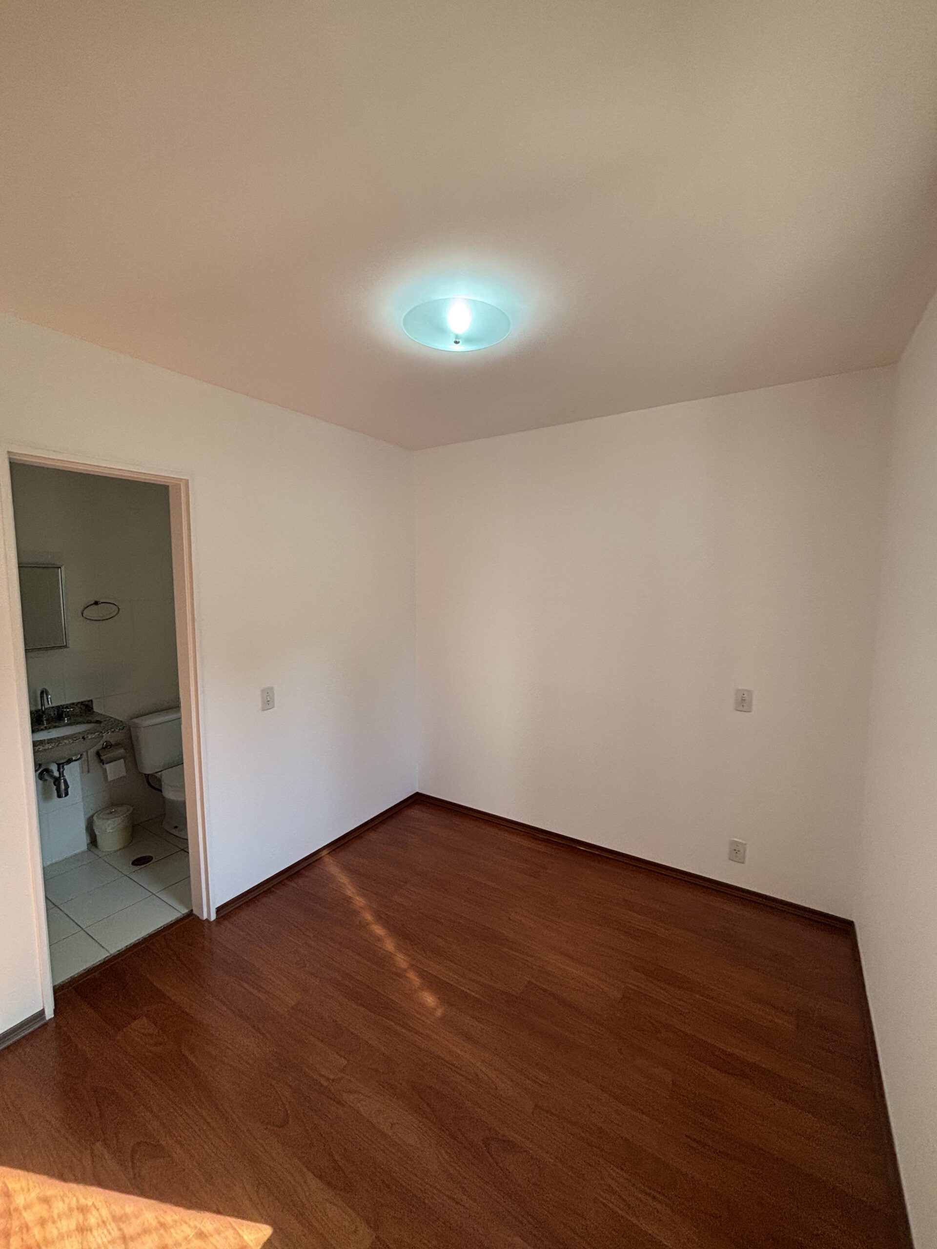 RUA NILZA MEDEIROS MARTINS – 355 – APTO. 11