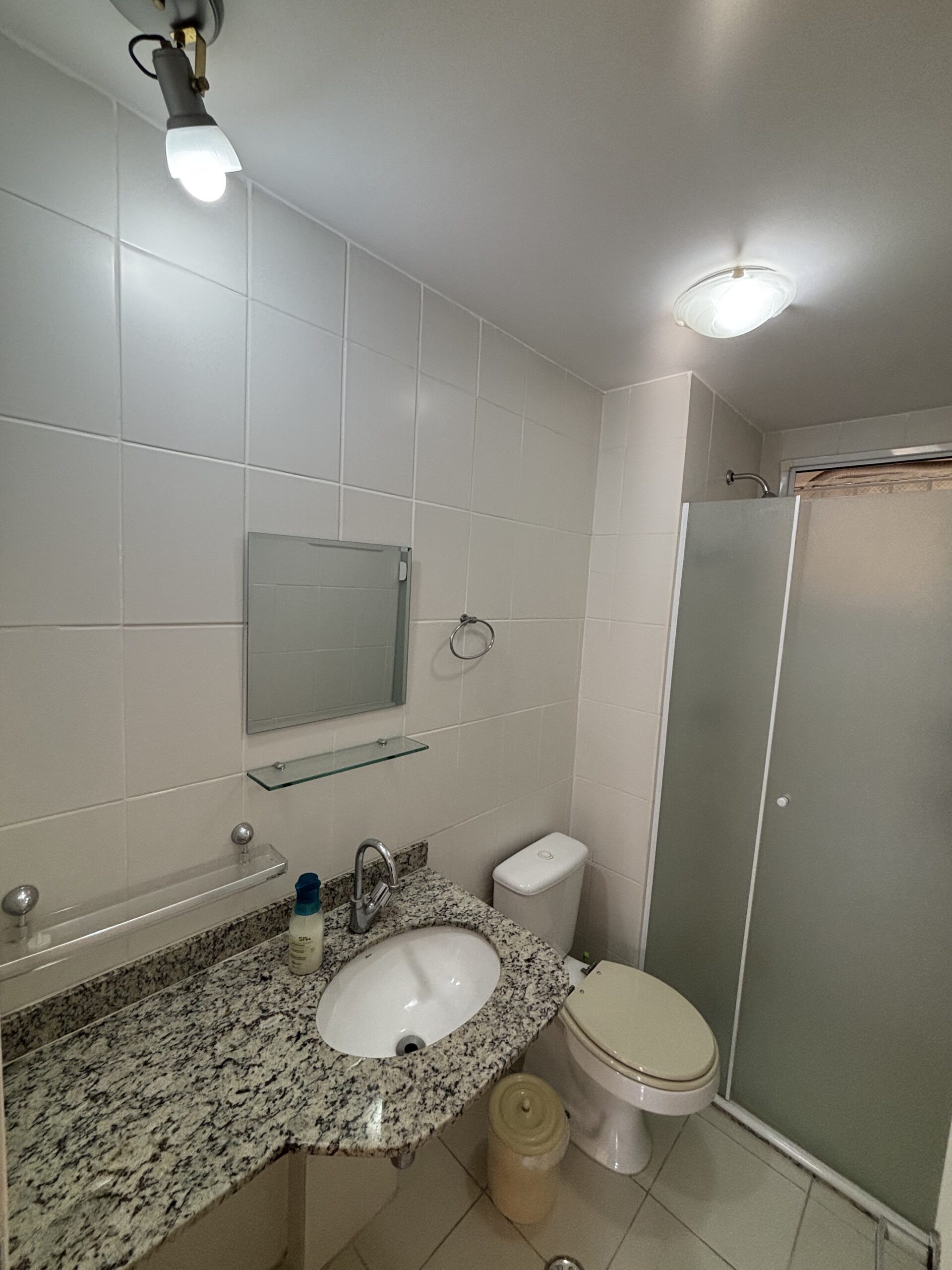 RUA NILZA MEDEIROS MARTINS – 355 – APTO. 11