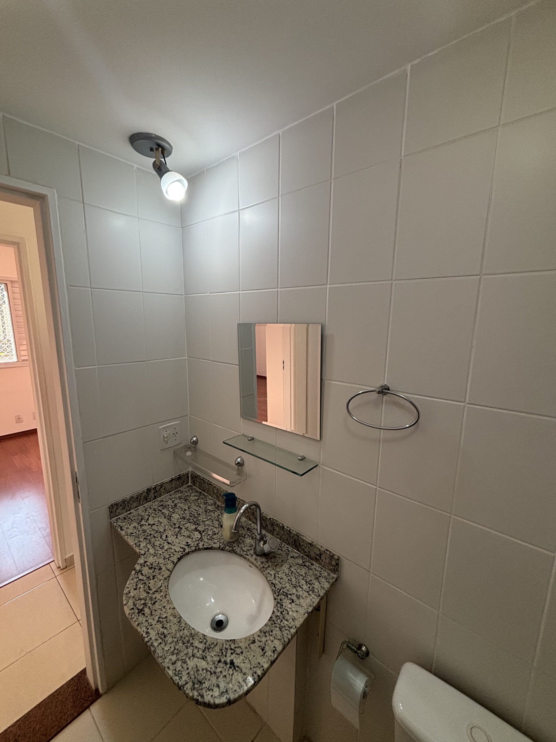 RUA NILZA MEDEIROS MARTINS – 355 – APTO. 11