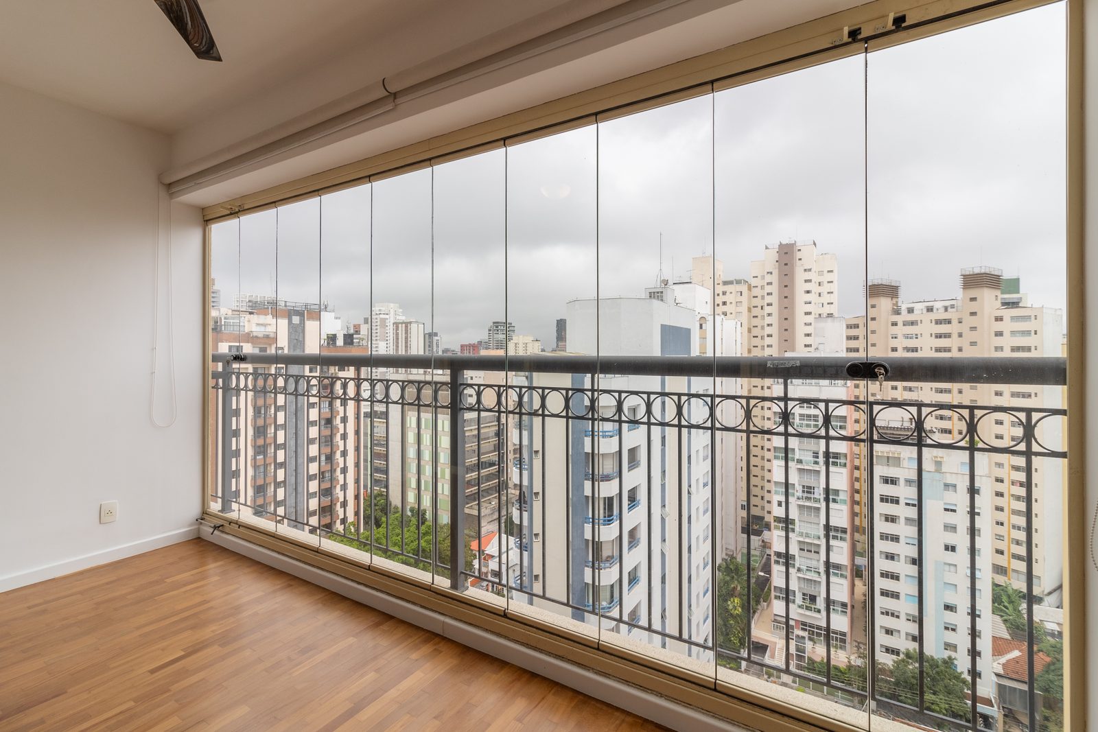 Pinheiros – Cód. 113075