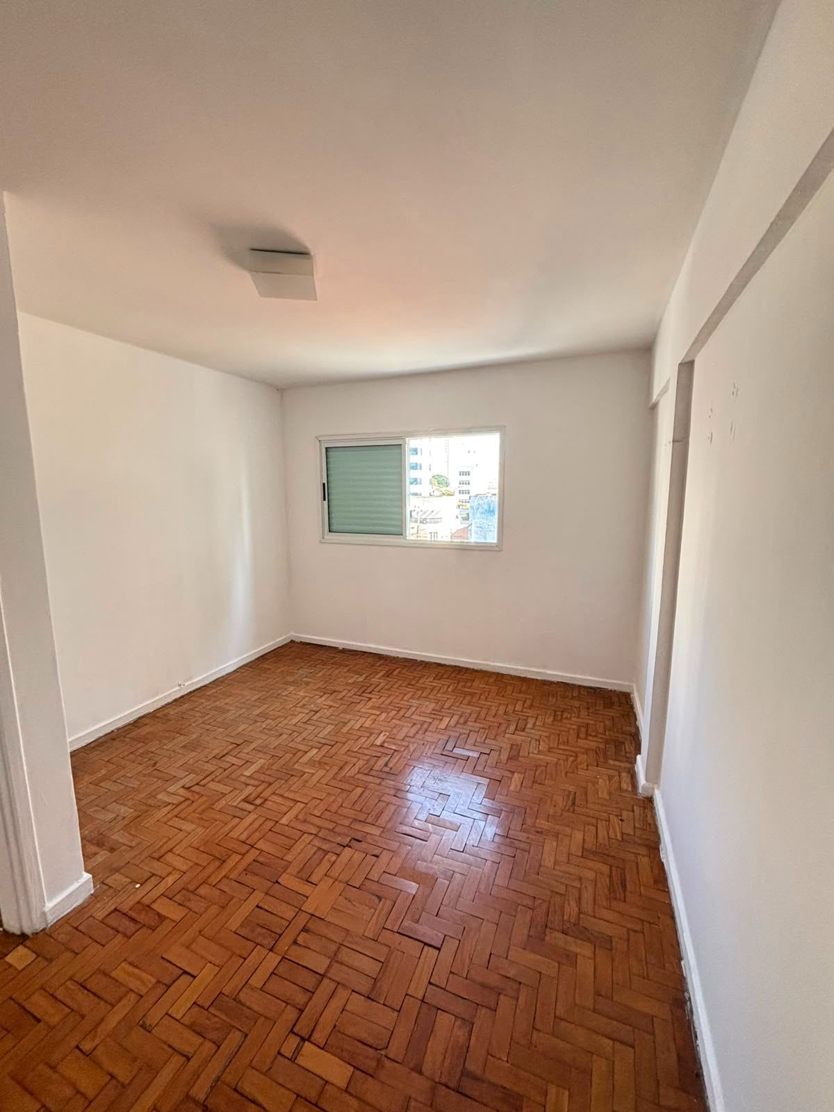 Cod. 27122 – Rua Clélia – 1168 – Apto. 36