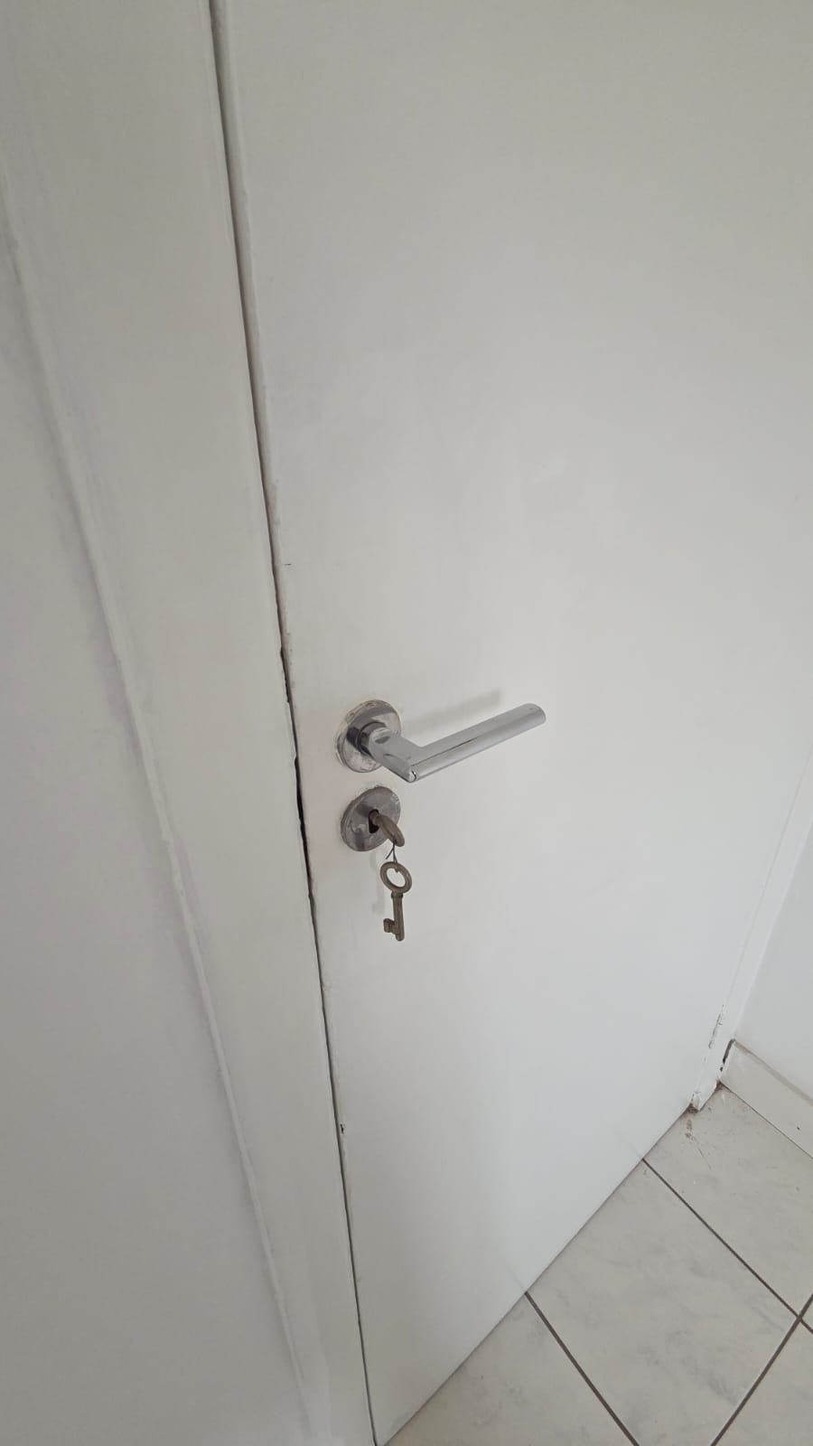 Rua Costa Carvalho-523 – apto. 31